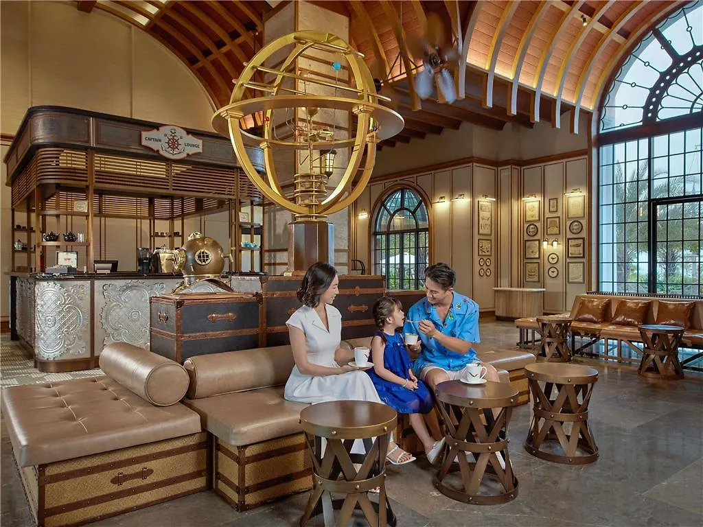 Moevenpick Resort Phan Thiet 5*,